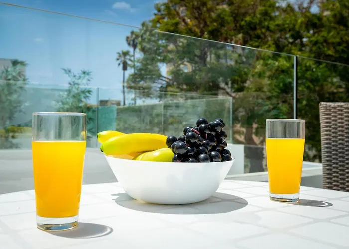 1 Charming In Americas Апартаменти *