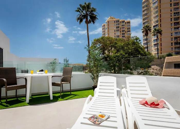 Апартаменти 1 Charming In Americas *